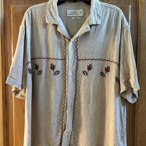 Abercrombie Men's Beige Linen Shirt with Red Embroidery